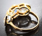 Кольцо с ограненными лунными камнями 3,83 карата и лейкосапфирами