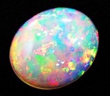 Кольцо с кристаллическим эфиопским опалом 3,25 карата и лейкосапфирами