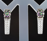 Стильные серебряные серьги с мистическим кварцем