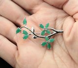 Изысканная крупная серебряная брошь с изумрудами