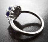 Превосходное серебряное кольцо с насыщенно-синим и разноцветными сапфирами бриллиантовой огранки