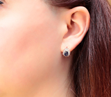 Чудесные серебряные пусеты с насыщенно-синими сапфирами Серебро 925