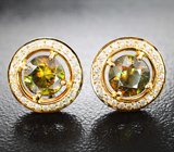 Комплект со сфенами высокой дисперсии 4,12 карата и муассанитами