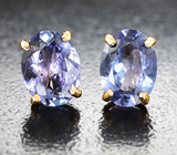 Золотые пусеты с яркими танзанитами 1,74 карата