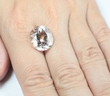 Чистейший крупный морганит авторской огранки 10,51 карата 