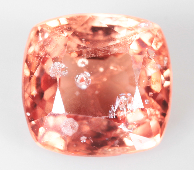 Оранжевая шпинель 1,52 карата