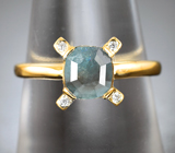 Золотое кольцо с полихромным уральским александритом 0,96 карата и бриллиантами Золото