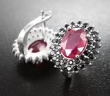Серебряные серьги с насыщенными рубинами и черными шпинелями
