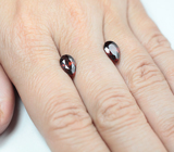 Пара чистейших оранжевых цирконов 4,62 карата 