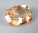 Крупный андезин высокой чистоты 5,38 карата 