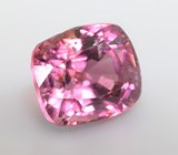 Неоново-пурпурная шпинель со сменой цвета 1,22 карата