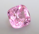 Неоново-розовая шпинель 1,15 карата