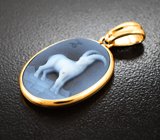 Золотой кулон «Козерог» с агатовой камеей 7,19 карата