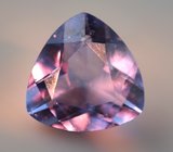 Флюорит со сменой цвета 4,64 карата 