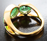 Кольцо с мятно-зелеными цаворитами 2,32 карата