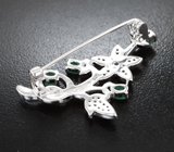 Изысканная серебряная брошь с изумрудами Серебро 925