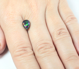 Ограненный черный опал 1,07 карата 