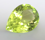 Перидот 2,65 карата 