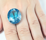 Крупный! Чистейший swiss топаз 50,22 карата 