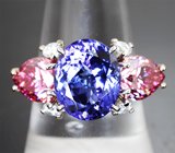 Кольцо с топовым танзанитом 6,46 карата, розовыми 3,92 карата и бесцветными муассанитами 0,6 карата