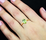 Золотое кольцо с ярким сверкающим зеленым сфеном 1,16 карата Золото