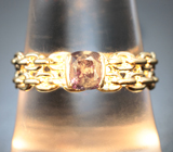 Золотое кольцо с насыщенным уральским александритом авторской огранки 0,42 карата