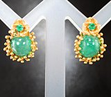 Золотые серьги с насыщенными кабошонами и яркими «неоновыми» уральскими изумрудами 5,95 карата Золото