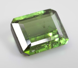Крупный зеленый турмалин 7,51 карата 
