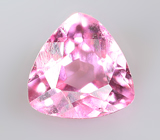 Пурпурно-розовая "неоновая" шпинель 0,16 карата 