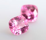 Пара пурпурно-розовых "неоновых" шпинелей 0,85 карата