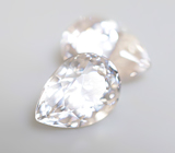 Пара чистейших бесцветных цирконов 3,58 карата