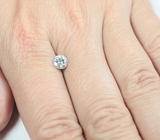 Бесцветный муассанит 0,57 карата 