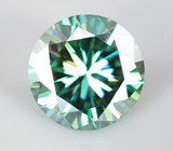 Крупный голубовато-зеленый муассанит 3,17 карата