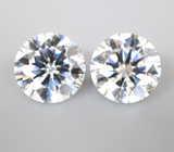 Крупная пара бесцветных муассанитов 3,62 карата 