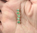 Золотой кулон с уральскими изумрудами высокой чистоты 0,9 карата