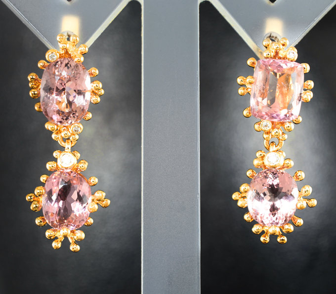 Золотые серьги с яркими падпараджа турмалинами 7,91 карата и бриллиантами