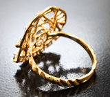 Золотое кольцо с превосходным уральским александритом 1,02 карата, синими гранатами с александритовым эффектом и бриллиантами Золото