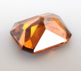 Чистейший оранжевато-желтый циркон 1,84 карата