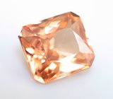 Чистейший розовато-оранжевый циркон 2,94 карата