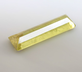 Желто-зеленый сфен 2,04 карата 