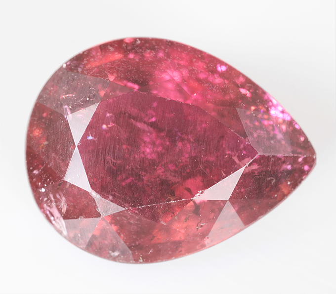 Рубеллит турмалин 4,9 карата