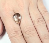 Крупный желтовато-оранжевый турмалин 7,21 карата