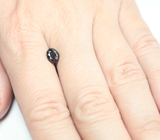 Гранат с александритовым эффектом 1,26 карата 