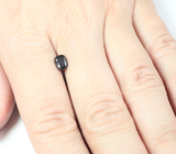 Редкий синий гранат с включением рутила и александритовым эффектом 1,08 карата