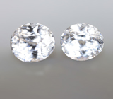 Пара бесцветных топазов высокой чистоты 3,55 карата