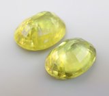 Пара желтовато-зеленых сфенов 4,31 карата 
