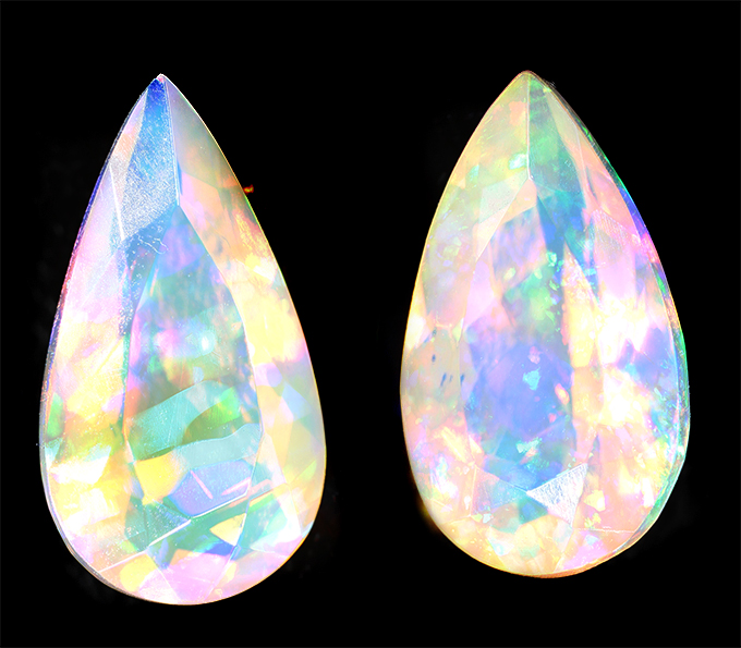 Пара ограненных эфиопских опалов 3,79 карата