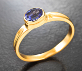 Золотое кольцо с ярким насыщенным танзанитом 0,49 карата