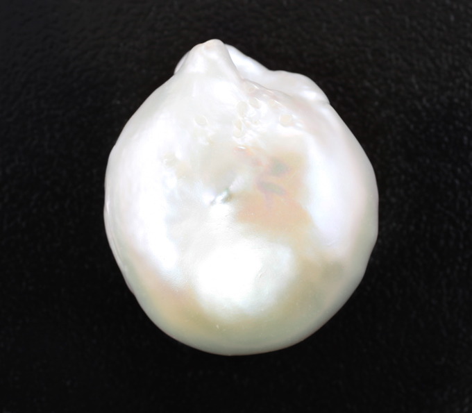 Кремово-белая морская жемчужина барокко 31,74 карата