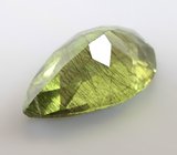 Перидот с включением рутила 4,51 карата
